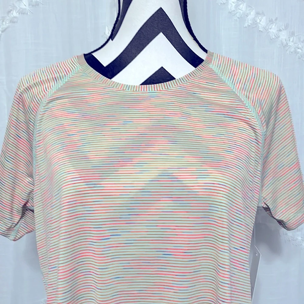 5/$25 Tek Gear Performance Core Mint Space Dye Crewneck Tee Size Large - Picture 2 of 9